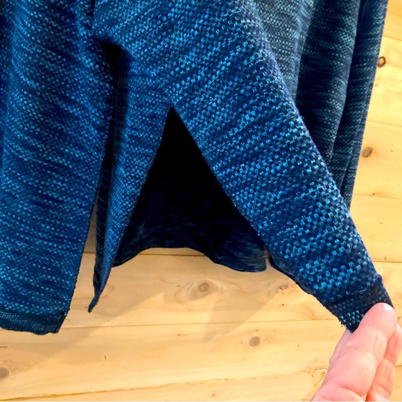 Free People We the Free blue Sunny Days oversized turtleneck sweater - Picture 10 of 15